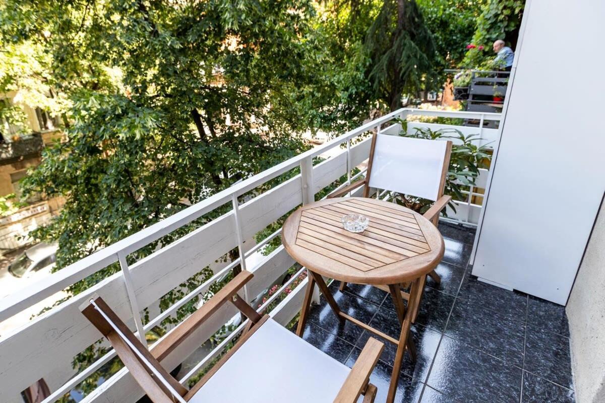 Central Vera Studio - Ideal For 3 - By Wehost Tbilisi Zewnętrze zdjęcie