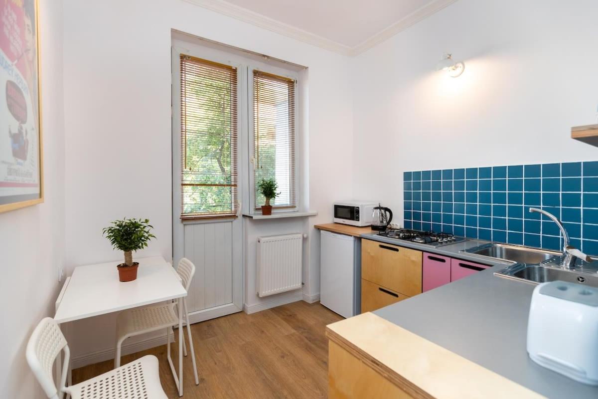 Central Vera Studio - Ideal For 3 - By Wehost Tbilisi Zewnętrze zdjęcie